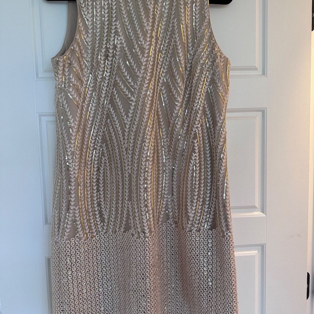 Belle Badgley Mischka Gold sequin cocktail dress - Picture 2 of 4
